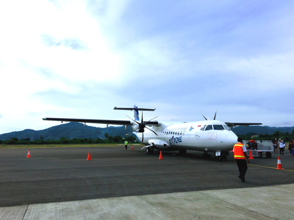 A plane in Komodo