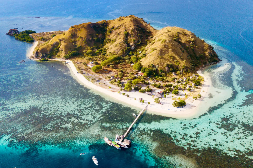 Kawana Island in Komodo National Park